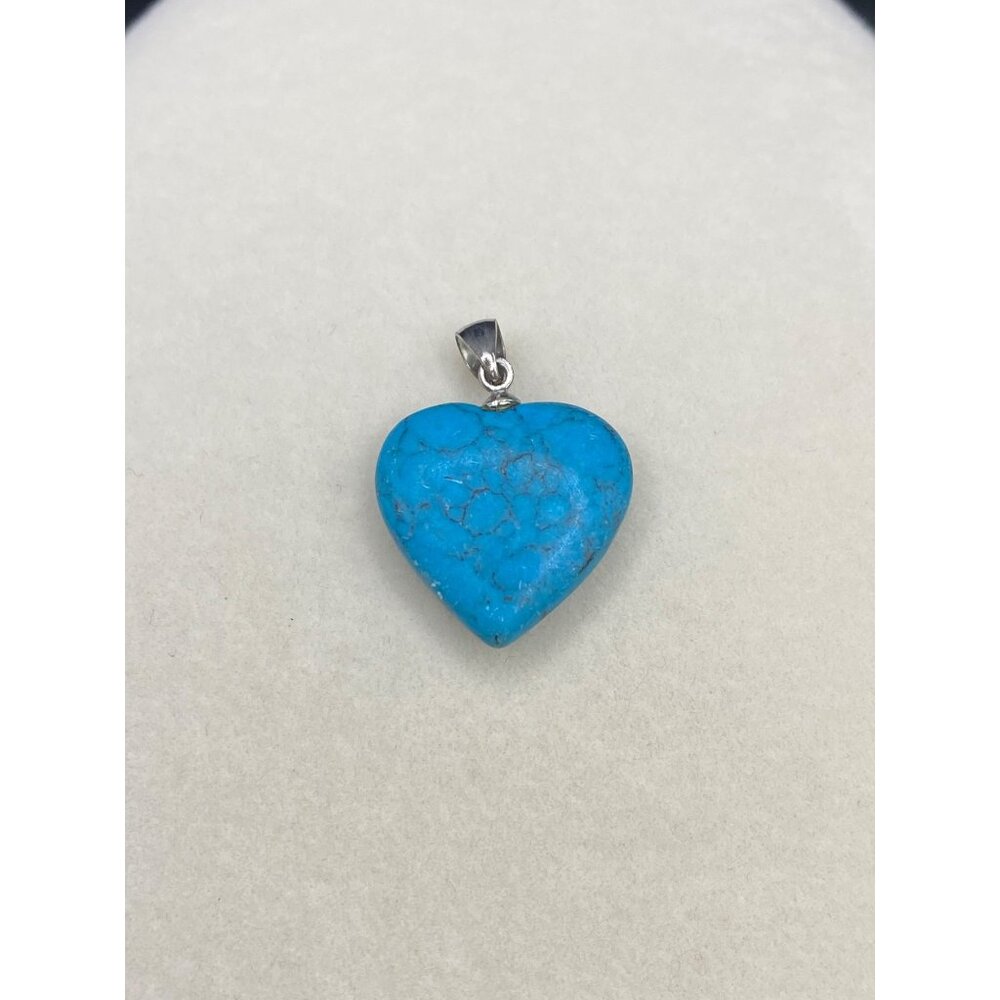 Turquoise heart pendant